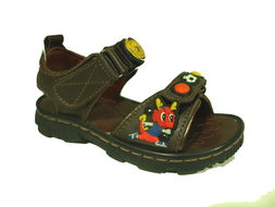 涼鞋 東進鞋業(yè)